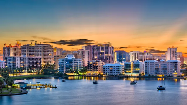Florida landscape, a city by the water